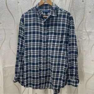Croft & Barrow Plaid Button Down Mens Large Navy Blue Cotton Flannel Pocket